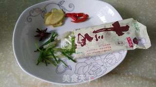 红烧鸡爪的做法步骤:3