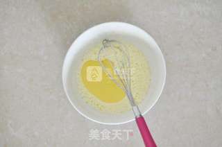蒙布朗戚风蛋糕的做法步骤:4