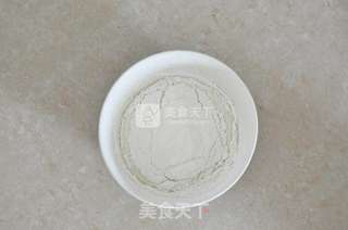 蒙布朗戚风蛋糕的做法步骤:5
