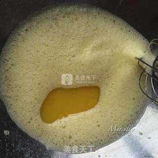 千叶纹戚风卷的做法步骤:3