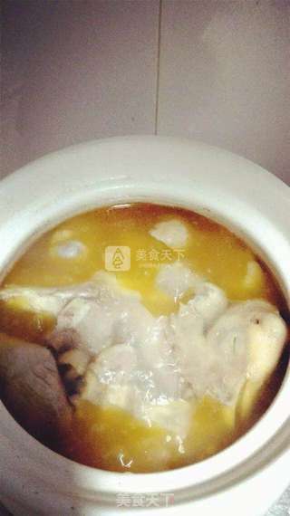 过桥米线的做法步骤:4