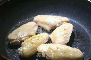 牛蒡莲藕烧鸡翅的做法步骤:3