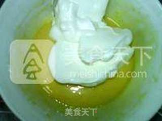 抹茶大理石戚风蛋糕的做法步骤:11