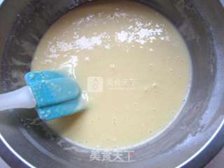玫瑰戚风蛋糕的做法步骤:2