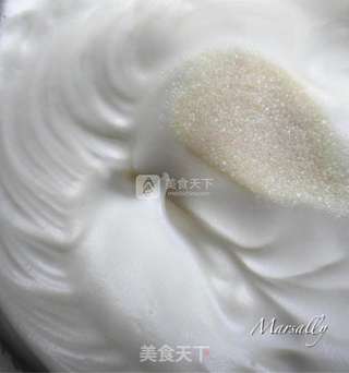 千叶纹戚风卷的做法步骤:10