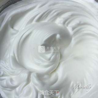千叶纹戚风卷的做法步骤:11
