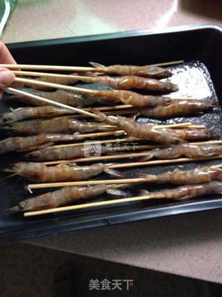 孜然烤串虾的做法步骤:4
