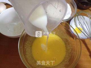 橙香戚风蛋糕的做法步骤:6