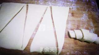 mini牛角小面包的做法步骤:3