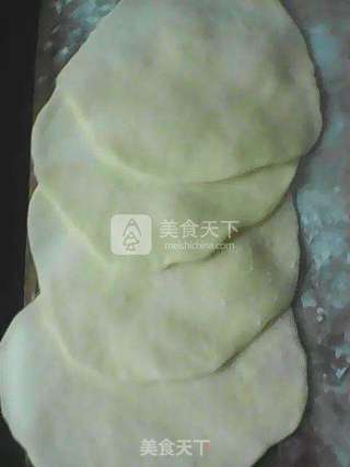 白菜肉包的做法步骤:5