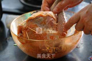 新奥尔良烤全鸡的做法步骤:4
