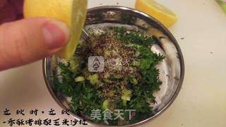 香酥猪排配玉米沙拉的做法步骤:2