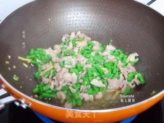 豆角炒肉的做法步骤:5