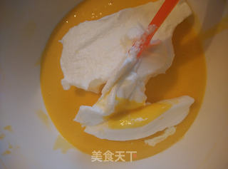 长颈鹿戚风蛋糕卷的做法步骤:12