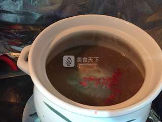 阿胶乳鸽养生汤的做法步骤:6