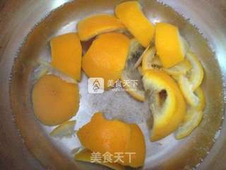 橙香戚风蛋糕的做法步骤:2
