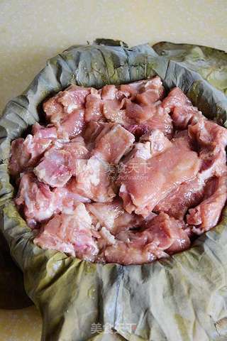 让排骨变得清爽滑嫩【荷叶蒸排骨】的做法步骤:6
