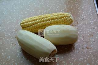 莲藕玉米排骨汤的做法步骤:5