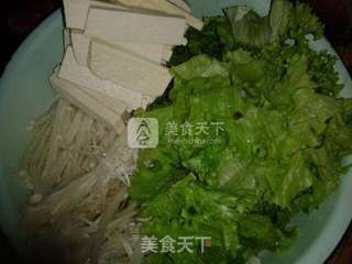 酸菜鱼火锅的做法步骤:2