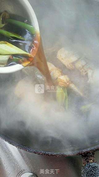 红烧鲅鱼的做法步骤:7