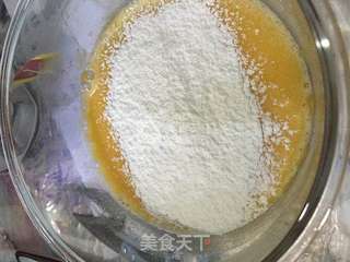 北海道戚风蛋糕杯的做法步骤:4