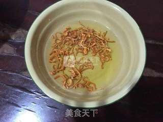 虫草花炖鸽子的做法步骤：5
