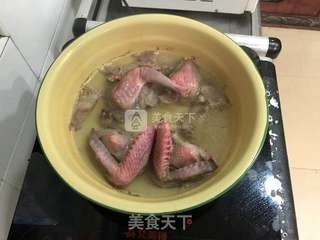 虫草花炖鸽子的做法步骤：2