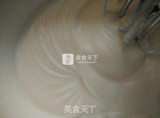 天鹅戚风蛋糕的做法步骤:10