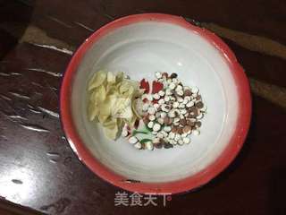 虫草花炖鸽子的做法步骤：3