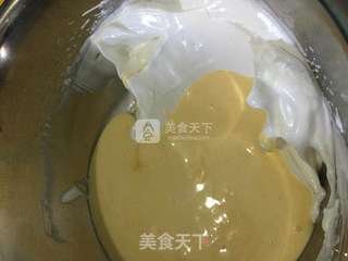 蓝莓戚风蛋糕卷的做法步骤:10