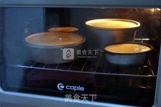 小黄人造型芝士蛋糕的做法步骤:11