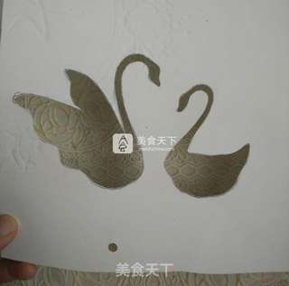 天鹅戚风蛋糕的做法步骤:17