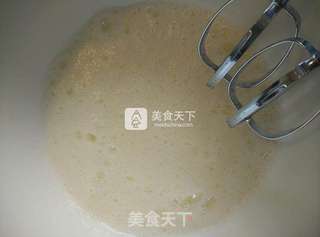 天鹅戚风蛋糕的做法步骤:8
