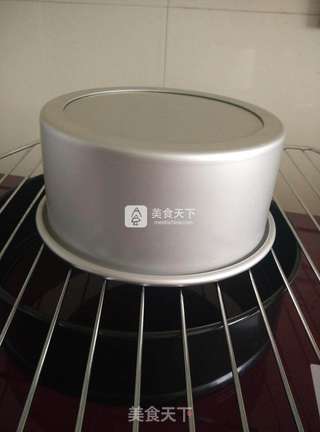 天鹅戚风蛋糕的做法步骤:16