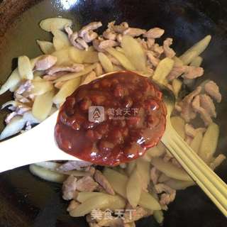 嫩姜炒肉的做法步骤:5