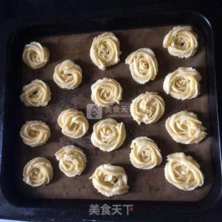 淡奶油曲奇的做法步骤:5