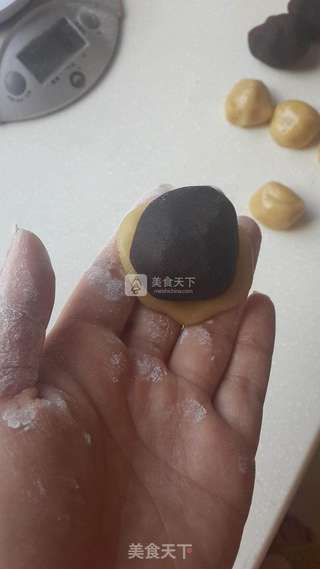 广式月饼的做法步骤:3