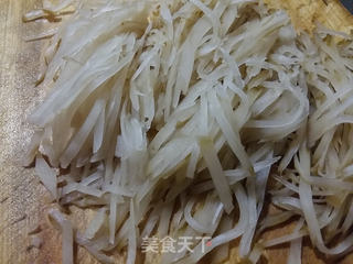 肉炒疙瘩豆的做法步骤:4