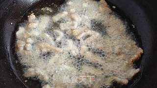 糖醋里脊的做法步骤:11