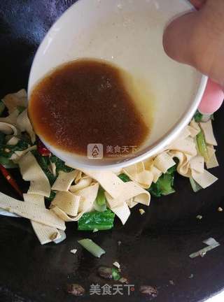 豆皮小白菜的做法步骤:9