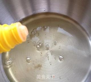 樱花戚风蛋糕卷的做法步骤:6