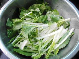 小白菜肉丸汤的做法步骤:3