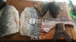 豪华酸菜鱼的做法步骤:4