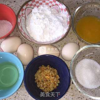 橙子戚风蛋糕的做法步骤：1