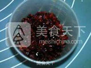 酸奶蔓越莓戚风蛋糕的做法步骤:2