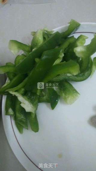 猪腰炒青椒的做法步骤:5