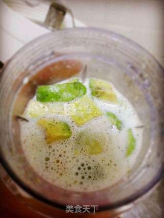 奶香牛油果酱鸡肉意面的做法步骤:5