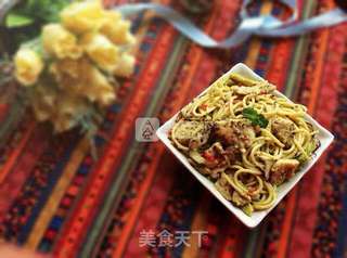 奶香牛油果酱鸡肉意面的做法步骤:15