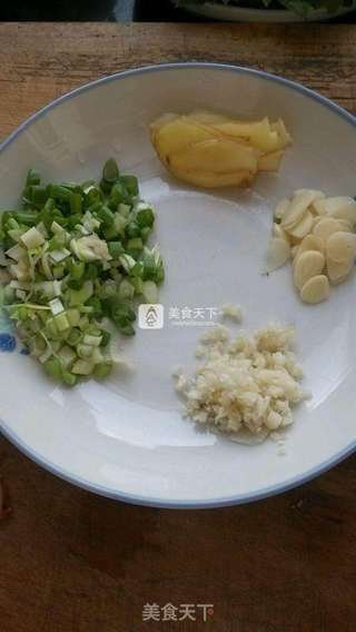 风味腊肉小炒的做法步骤:3