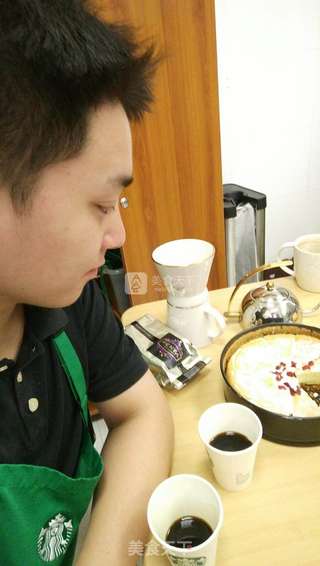戚风蛋糕一号,初次挑战~的做法步骤:15